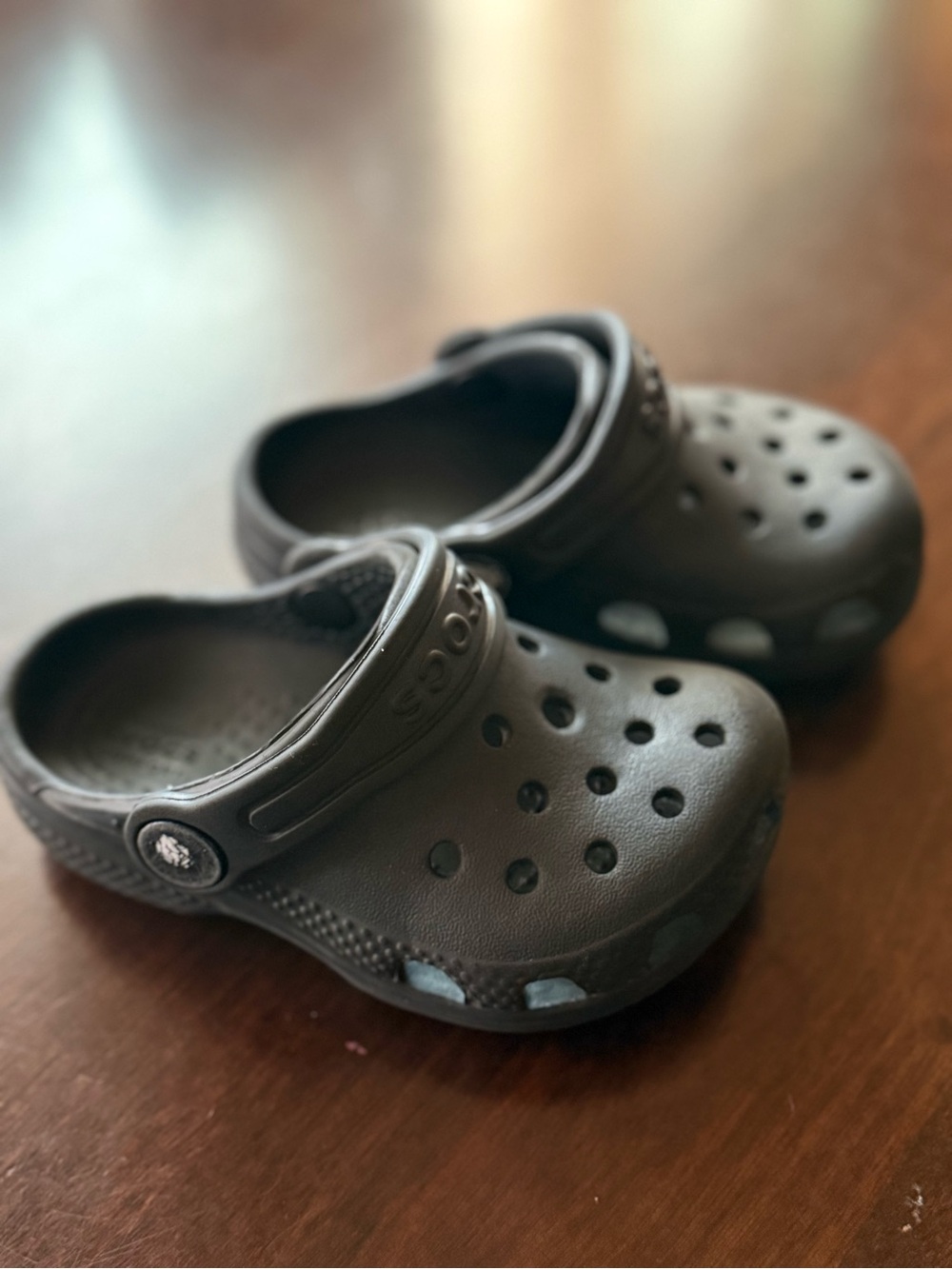 CROCS Black Slip-On Clog Sandals